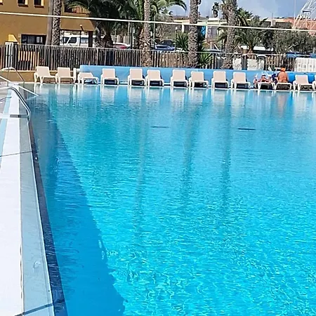 2 Bedrooms In Oasis Papagayo Corralejo