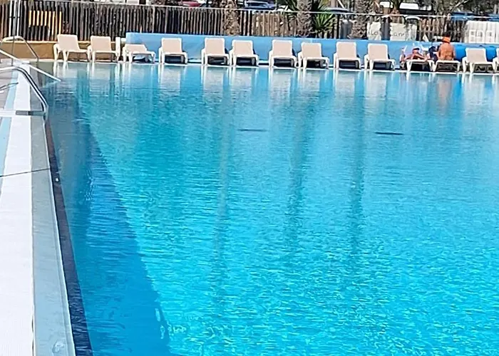 2 Bedrooms In Oasis Papagayo Corralejo