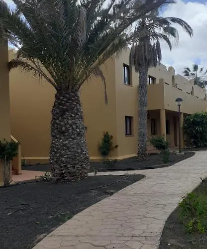 2 Bedrooms In Oasis Papagayo Corralejo