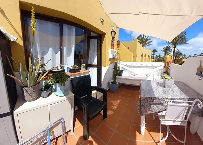 2 Bedrooms In Oasis Papagayo Corralejo